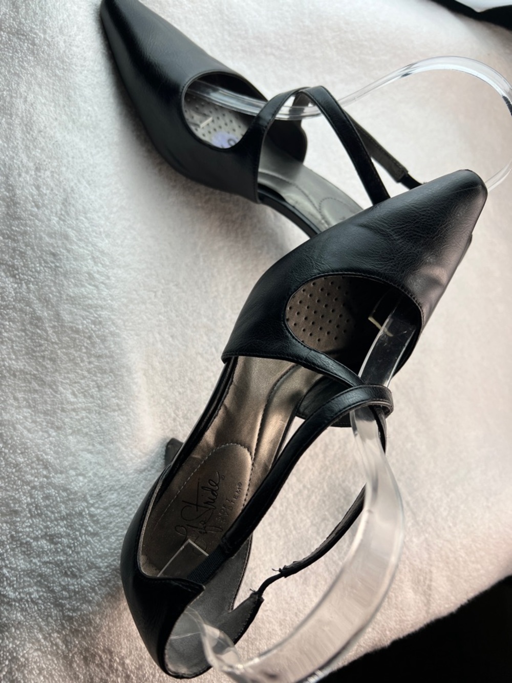 Life Stride 8.5 Kalika Preppy Black Soft System Dress Kitten Heel Strappy Shoes - Picture 8 of 8